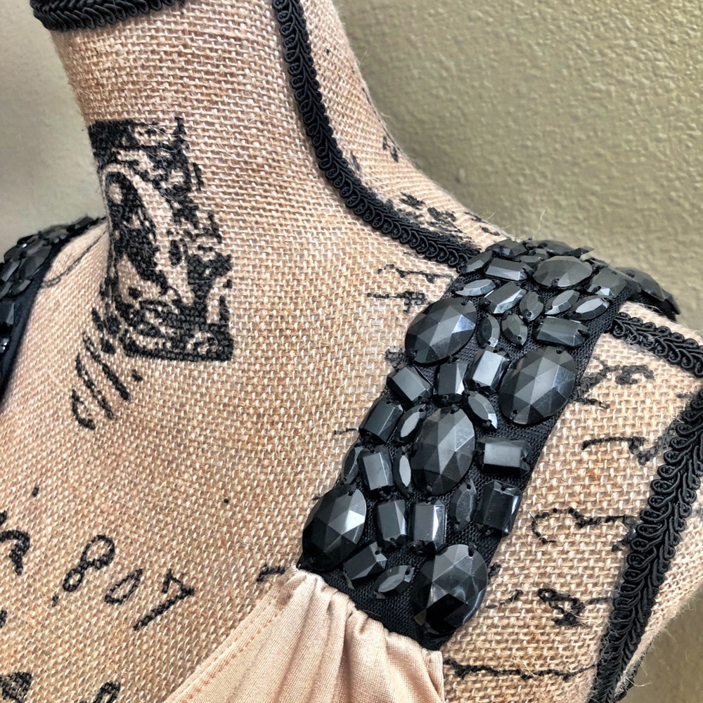 Guess Gold dress - Picture 3 of 8